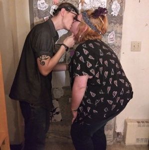 Meet your Posher, Allyssa